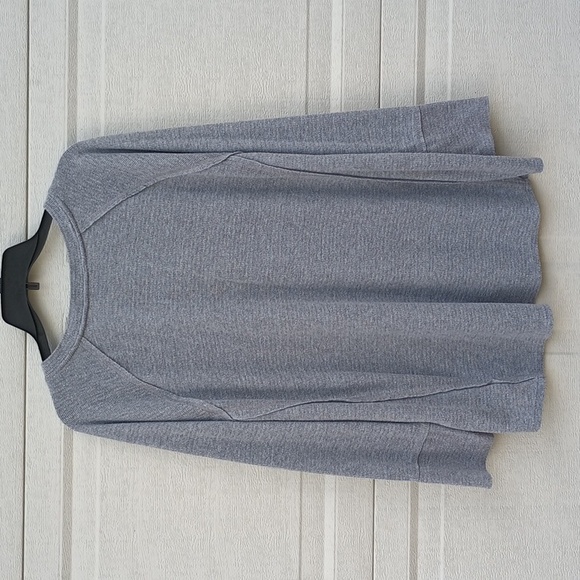 Wildfox Haley Gray Brushed Super Soft V Neck Sweater Top Athleisure Size XL - Picture 3 of 7